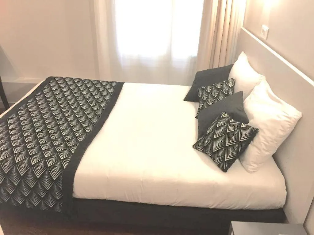 Hotel Vendome Aix-en-Provence 2*,